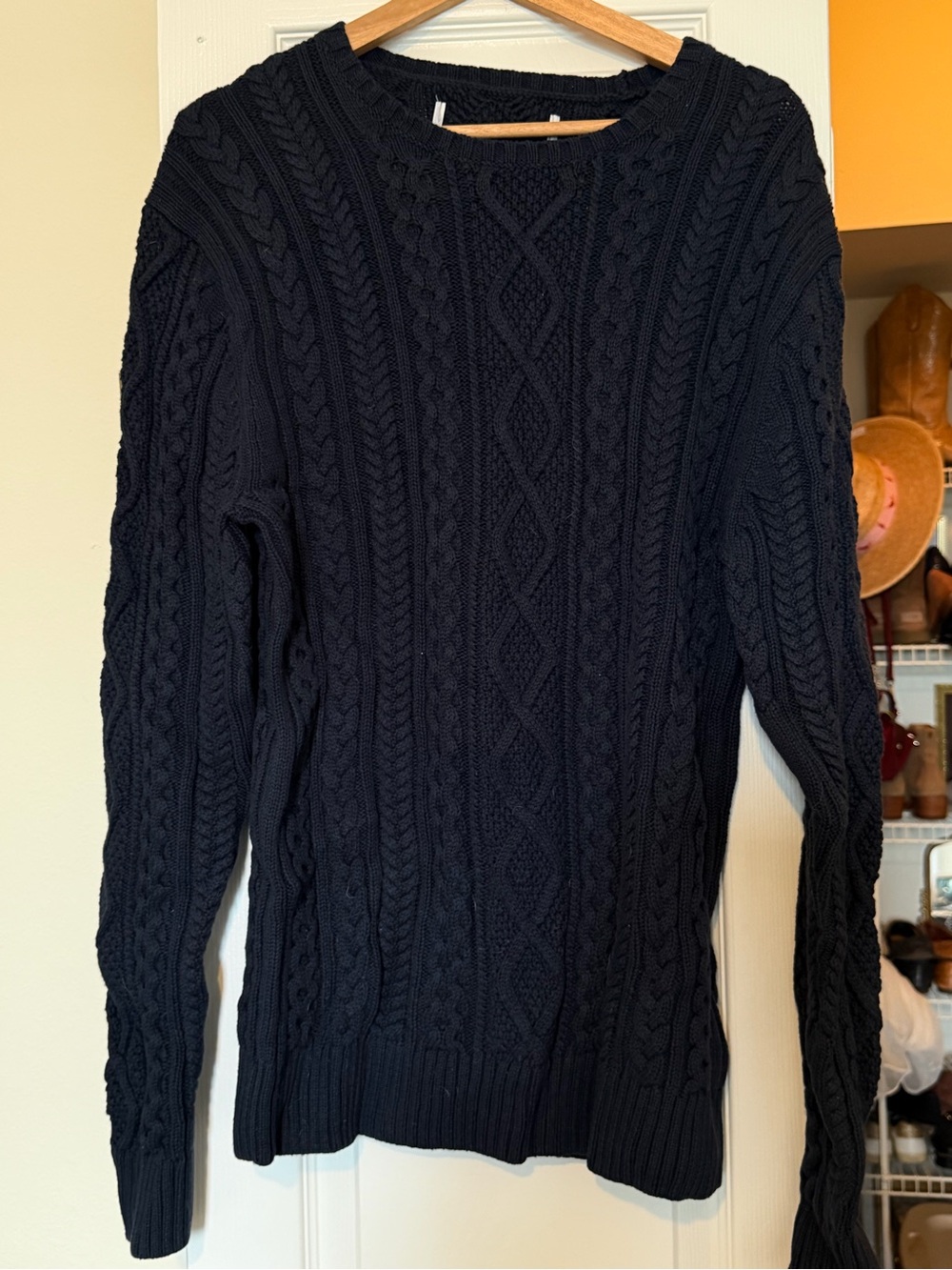 Cable Knit Sweater - navy blue